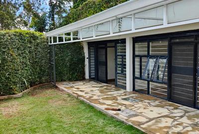 3 Bed Apartment with En Suite in Karen