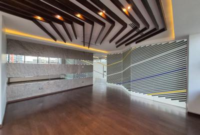 5,078 ft² Office with Service Charge Included at Mpesi Lane - 4