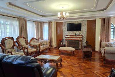 6 Bed House with En Suite in Karen - 2