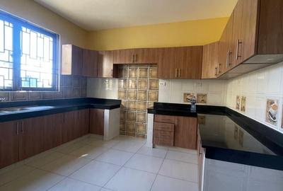 Serviced 3 Bed Apartment with En Suite in Nyali Area - 3