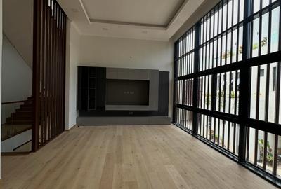 5 Bed Townhouse with En Suite at Maji Mazuri - 4