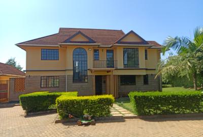4 Bed Townhouse with En Suite at Runda - 2