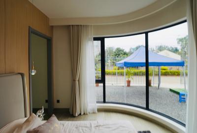 2 Bed Apartment with En Suite at 2026-262 - 4