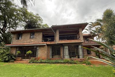 5 Bed Townhouse with En Suite in Spring Valley