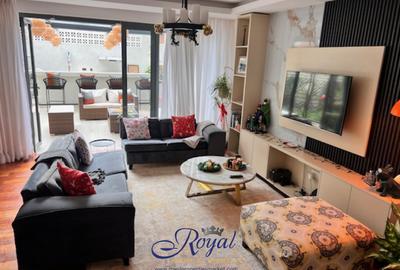 4 Bed House with En Suite in Rosslyn - 2