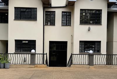 5 Bed Villa with En Suite in Kileleshwa - 2