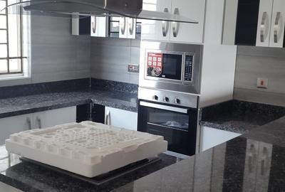 2 Bed Apartment with En Suite at Gatundu Road Kileleshwa Nairobi - 3