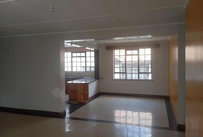 3 Bed Apartment with En Suite at Lavington - 4