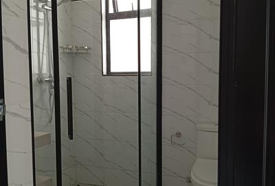 3 Bed Apartment with En Suite in Syokimau