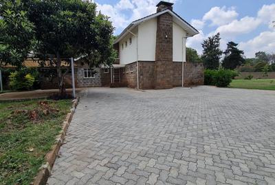 4 Bed House with En Suite at Lavington