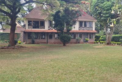 5 Bed House with Staff Quarters in Gigiri