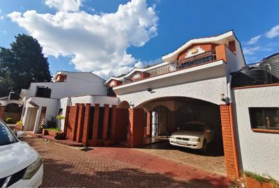 5 Bed Townhouse with En Suite at Lavington Green - 2