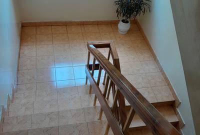 3 Bed Apartment with En Suite at Brookside