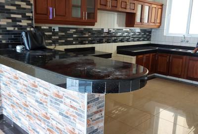 Serviced 3 Bed Apartment with En Suite at Baobab Road