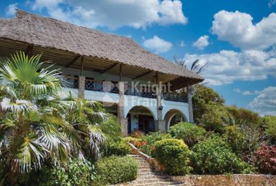 4 Bed House with Swimming Pool at Vipingo Beach Estate