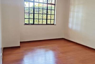 4 Bed House with En Suite in Kiambu Road