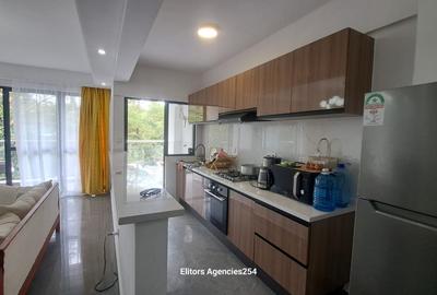 Serviced 2 Bed Apartment with En Suite at Riverside Drive