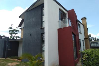 4 Bed Townhouse with En Suite at Ridgeways