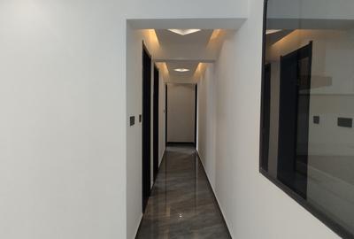 4 Bed Apartment with En Suite in Kileleshwa