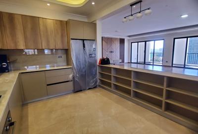 2 Bed Apartment with En Suite at Brookside Dr - 3