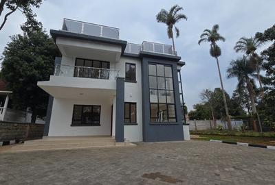 4 Bed House with En Suite in Kiambu Road - 2