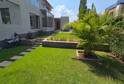 4 Bed House with En Suite in Kiambu Road - 3