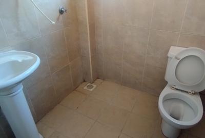 5 Bed Townhouse with En Suite in Lavington - 4