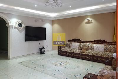 6 Bed House with Garden in Kenyatta Road