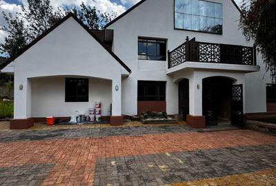 6 Bed Villa with En Suite in Karen - 2