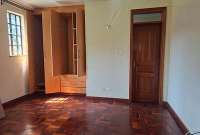 4 Bed Townhouse with En Suite in Runda