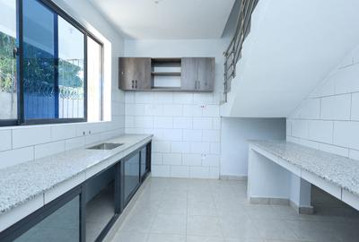 4 Bed Townhouse with En Suite at Twiga Road - 4