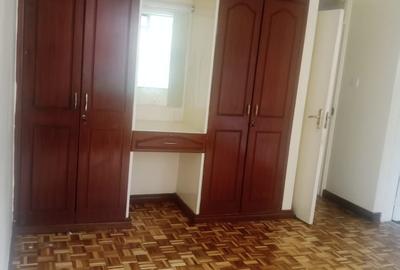 3 Bed Apartment with En Suite in Kilimani