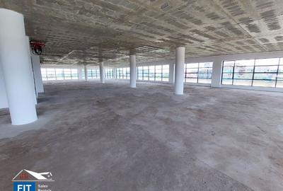 17,246 ft² Commercial Property with Service Charge Included in Westlands Area