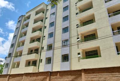 2 Bed Apartment with En Suite in Thindigua