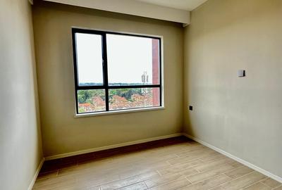 2 Bed Apartment with En Suite in Lavington