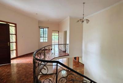 4 Bed House with En Suite in Kitisuru - 4