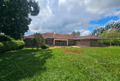 4 Bed House with En Suite in Runda - 2