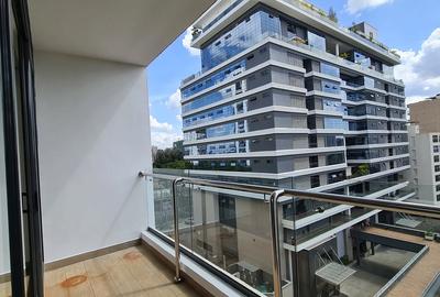 3 Bed Apartment with En Suite at Riverside Drive - 2