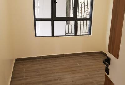 4 Bed Apartment with En Suite in Parklands - 3