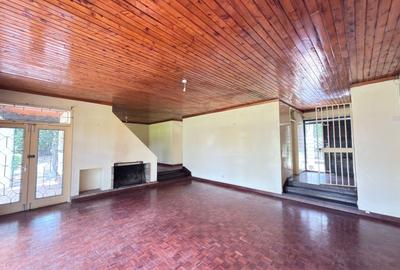 4 Bed House with En Suite in Loresho - 3