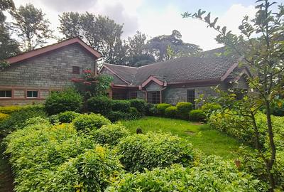3 Bed House with En Suite in Karen - 2