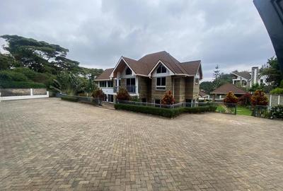 6 Bed House with En Suite at Nyari