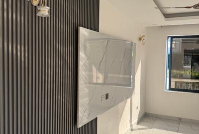 5 Bed House with En Suite in Kikambala - 3