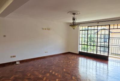 3 Bed Apartment with En Suite in Lavington - 2