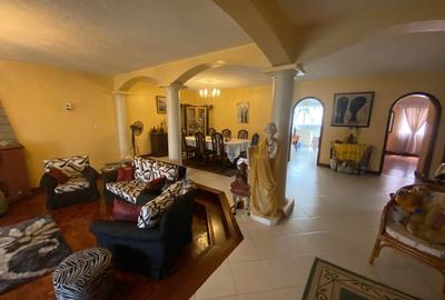 4 Bed Townhouse with En Suite in Lower Kabete
