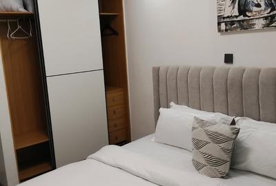 Serviced 2 Bed Apartment with En Suite at Kindaruma Road - 3