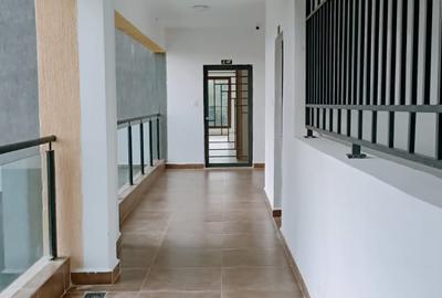 1 Bed Apartment with En Suite in Rhapta Road