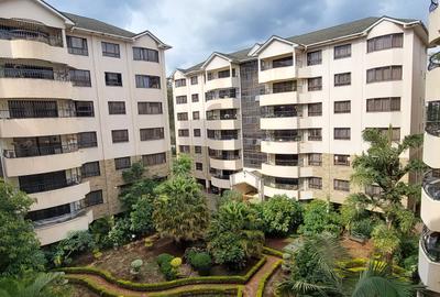 3 Bed Apartment with En Suite at Lavington Green