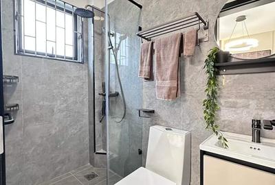 2 Bed Apartment with En Suite at Lavington
