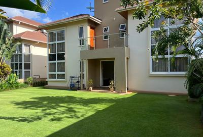 4 Bed Townhouse with Garden in Runda